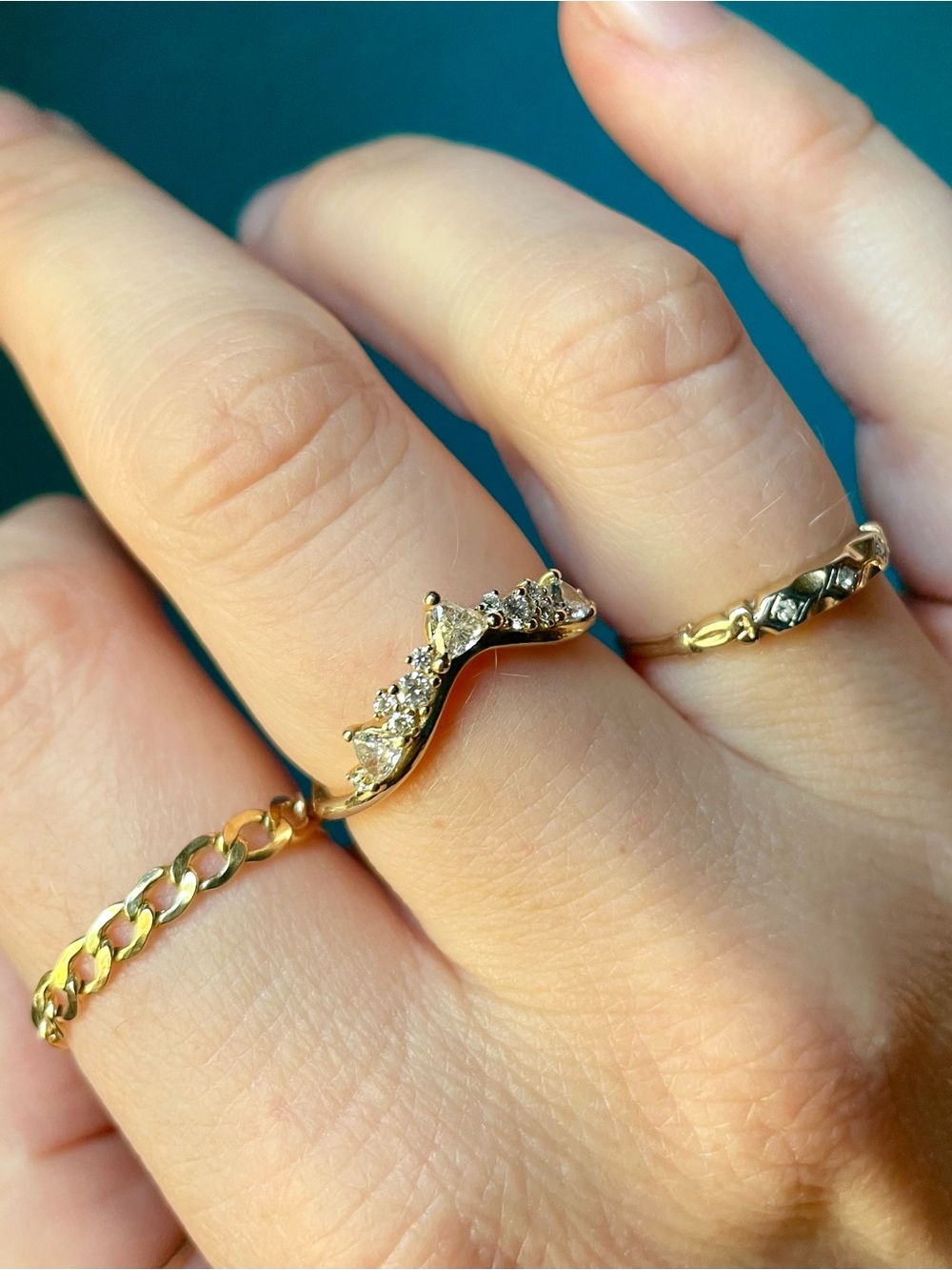 Ken & Dana Tempest Curved 14k Diamond Band